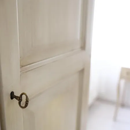 La Maison De Tommy Bed & Breakfast